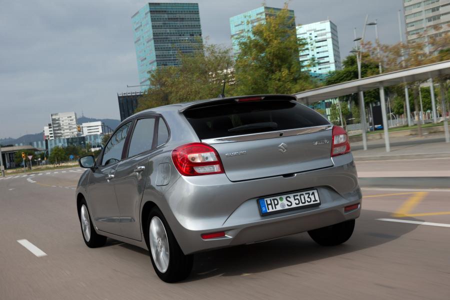  Suzuki Baleno 2015 года  (фото 3 из 29)